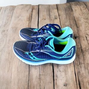 Saucony Blue and Teal Running Shoes